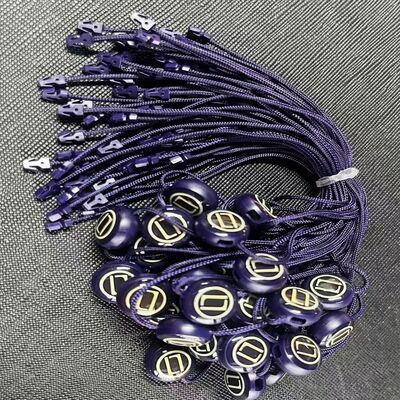 แผ่นสแตนเลสสตีลแบบพ่นทรายที่เป็นเอกลักษณ์และสะดุดตา พร้อมพื้นผิวพลาสติกที่ให้ประสิทธิภาพและรูปลักษณ์ที่น่าดึงดูด