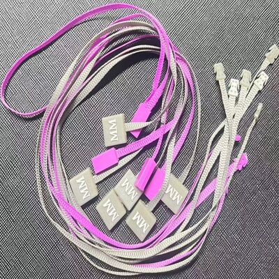 สไตล์สร้างสรรค์เพื่อดึงดูดความสนใจของลูกค้าและเพิ่มประสิทธิภาพการติดป้าย