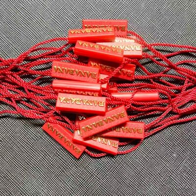 เปียกด้วยผ้าอ่อน ปลาสติก Tag Fastener เอกลักษณ์และตาจับกุม กว้าง 0.2 นิ้ว เหมาะสําหรับตราและตราขายปลีก