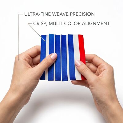ป้ายเสื้อผ้าทอที่ทนต่อการซัก Colorfast Fade Proof 50 ล้างแท็กเสื้อผ้าโลโก้ที่กำหนดเอง